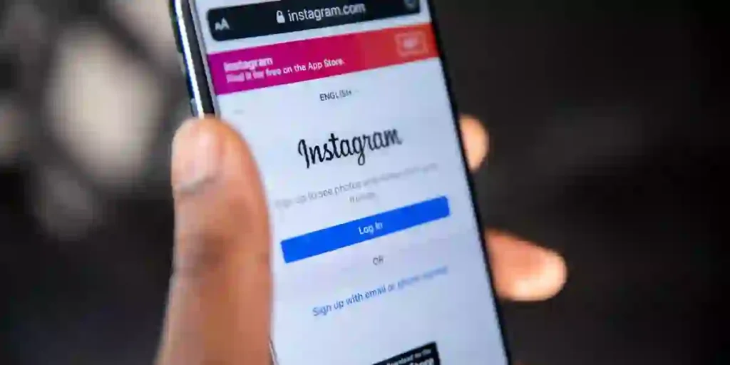 Why Use Google to Search Instagram Posts?